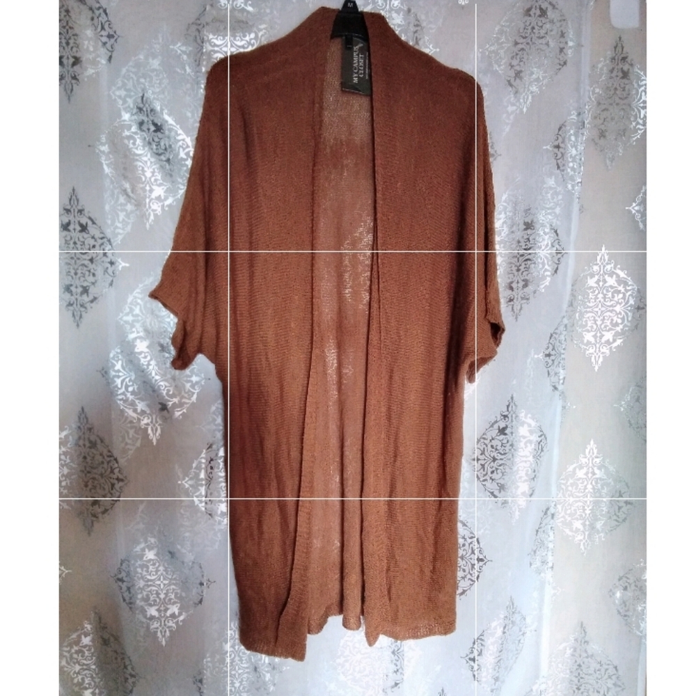 Sweater Size: Small - Picture 4 of 11